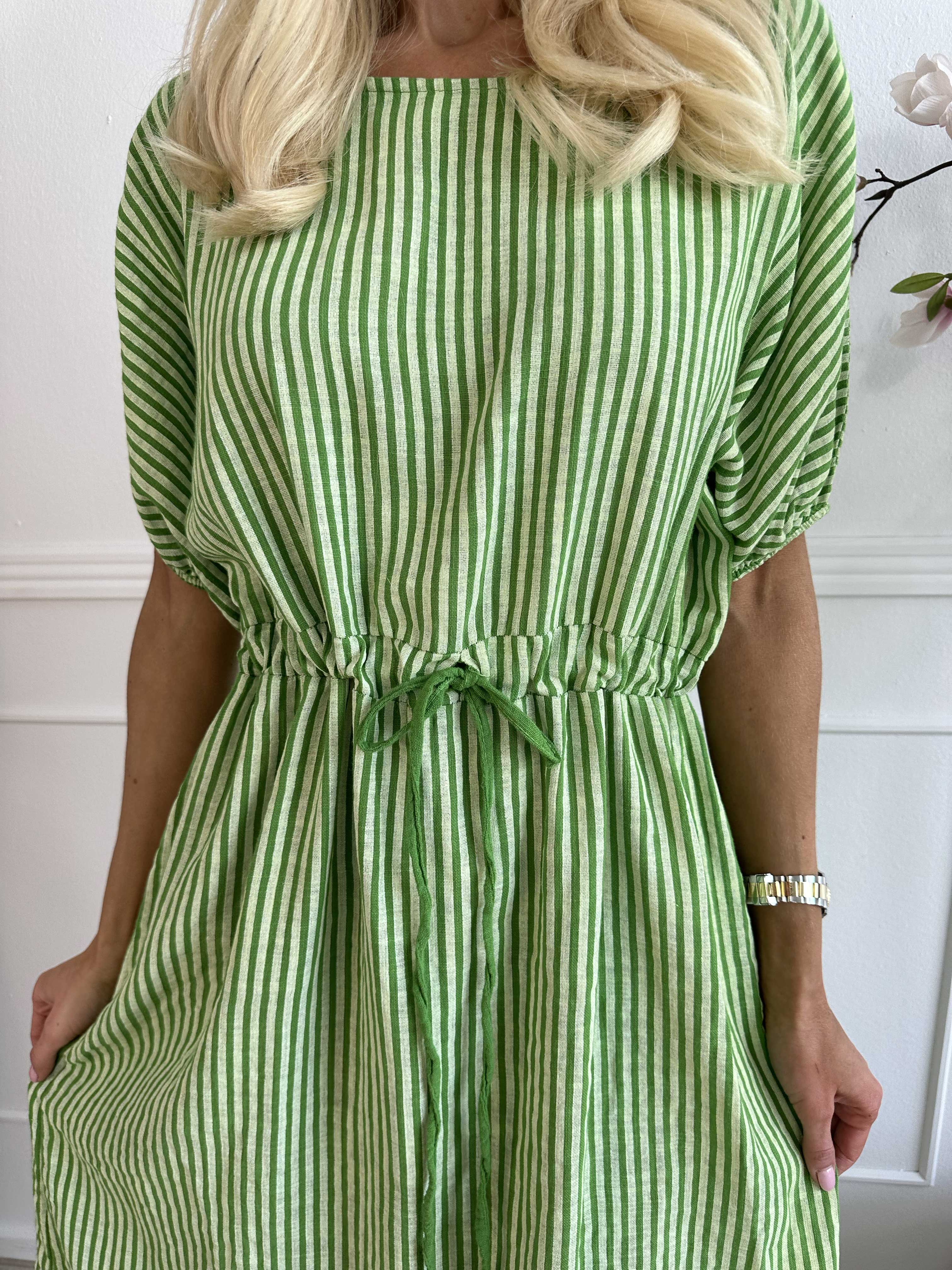 Ellie - Lang bomuldskjole med bindebånd i taljen